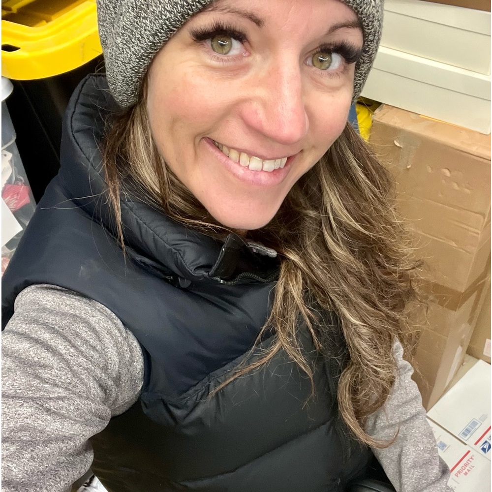 Meet your Posher, Melissa